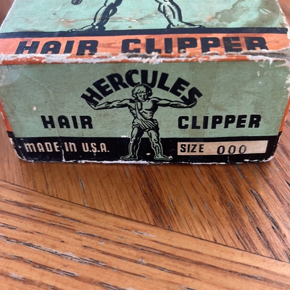 Vintage Hercules Manual Hair Clippers - Picture 6 of 8